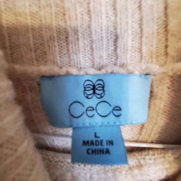 CECE TURTLENECK HEATHERED. LARGE. NWT. SNOWFLAKES - Picture 6 of 9